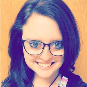 Meet your Posher, Kaitlyn